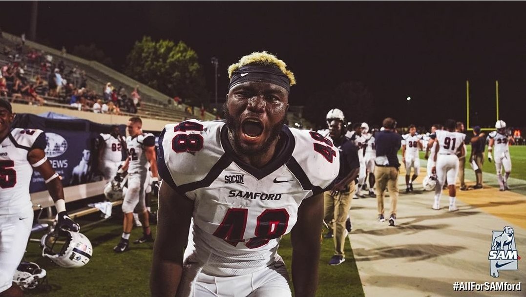 KynjeeCotton's tweet photo. 🗣HEY GET UP!! Someone busier than you is grinding right now. 🐾 #AllForSAMord #samfordfootball https://t.co/Fu5ZnrogQ3