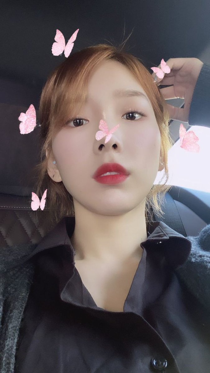 Helenzz_'s tweet photo. Butterfly 🦋 https://t.co/b7Qq0Wxmk4