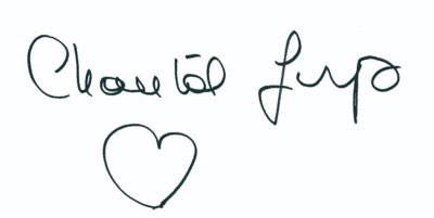 La boutique de Marie-Rose est en ligne !
Je dédicacerai rien que pour vous les 50 premières commandes du DVD « Le Soulier Qui Vole » (après le 11 mai, bien sûr) ! 🤩
Gros bisous ! 
Chantal ❤️
#chantalgoya #shop 📲 laboutiquedemarierose.com