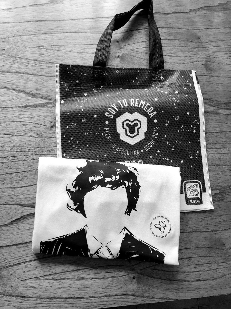 Siguen saliendo pedidos de <a href="/JMilei/">Javier Milei</a> x @Innisfree_ed