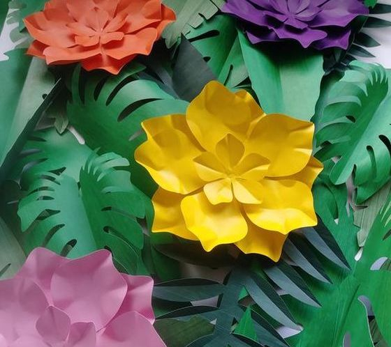 Spring is here and flowers are blooming! Let your child create their own garden with floral crafts from Little Artists NYC 🌺🌻🌷
#Floralcrafts #FlowerCrafts #KidsArtsAndCrafts #VirtualClasses #ArtsandCrafts #KidsBirthdayPartyIdeas #VirtualBirthdayParty #LittleArtistsNYC