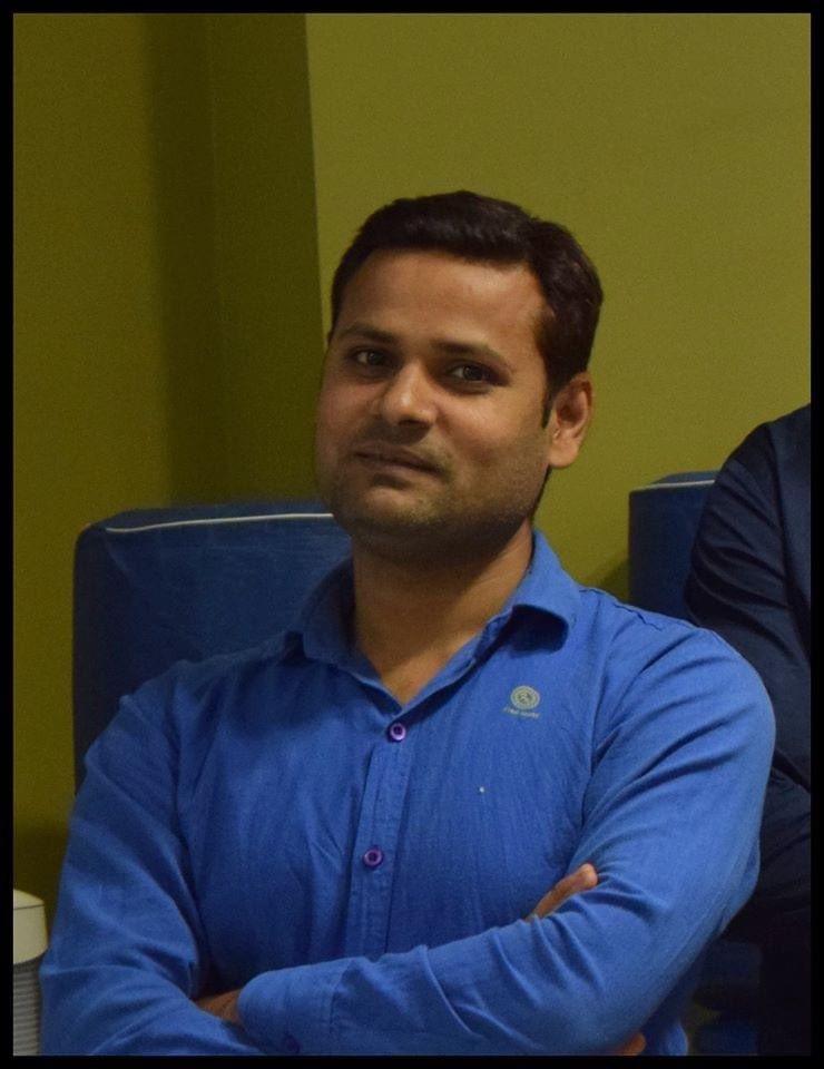 ExzeoIndia's tweet photo. Thank you for dedicating 7 glorious years of your life with Exzeo. Congratulations on your work anniversary Dev!
#PeopleOfExzeo #LifeAtExzeo #WorkAnniversary #ExzeoWishes #Exzeo https://t.co/3SCl7laWQy