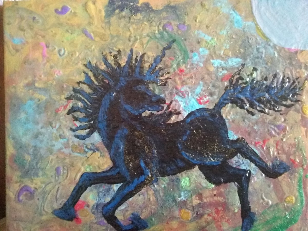 Worksofheart_MR's tweet image. A very small, fun painting maybe for my eleven year old. Did you know unicorns are mentioned in the Bible, but we we don't know an animal like that except maybe a rino? I will still put the option for prints on artwanted.com/michellerenee
Check out my site and follow it!