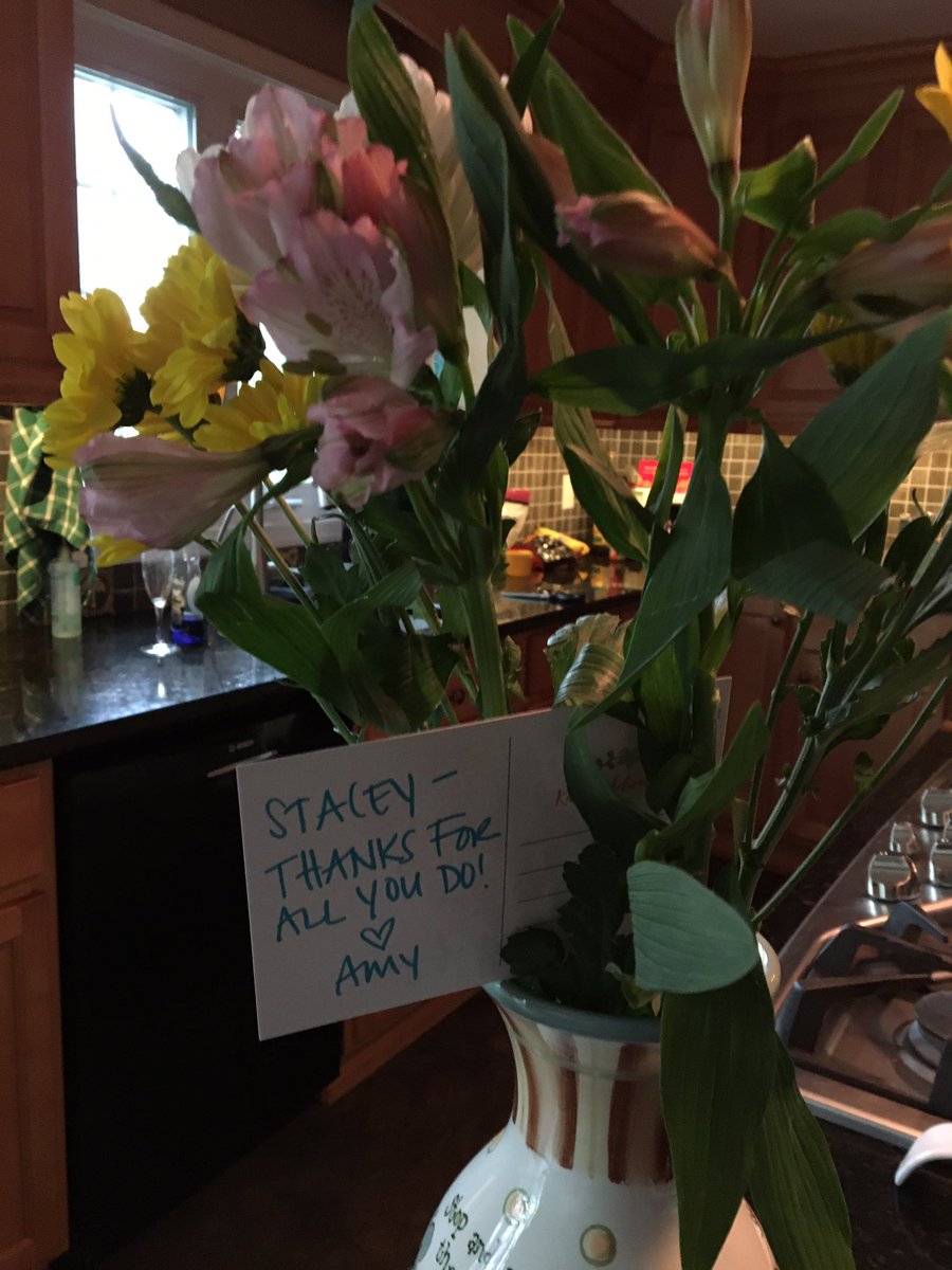HickmottStacey's tweet photo. I work with the sweetest, funniest person I know! Thank you @AmyBannon7 for always brightening my day, even when we can’t be together, laughing in the hallway 😘 https://t.co/SB1GtWRfrq