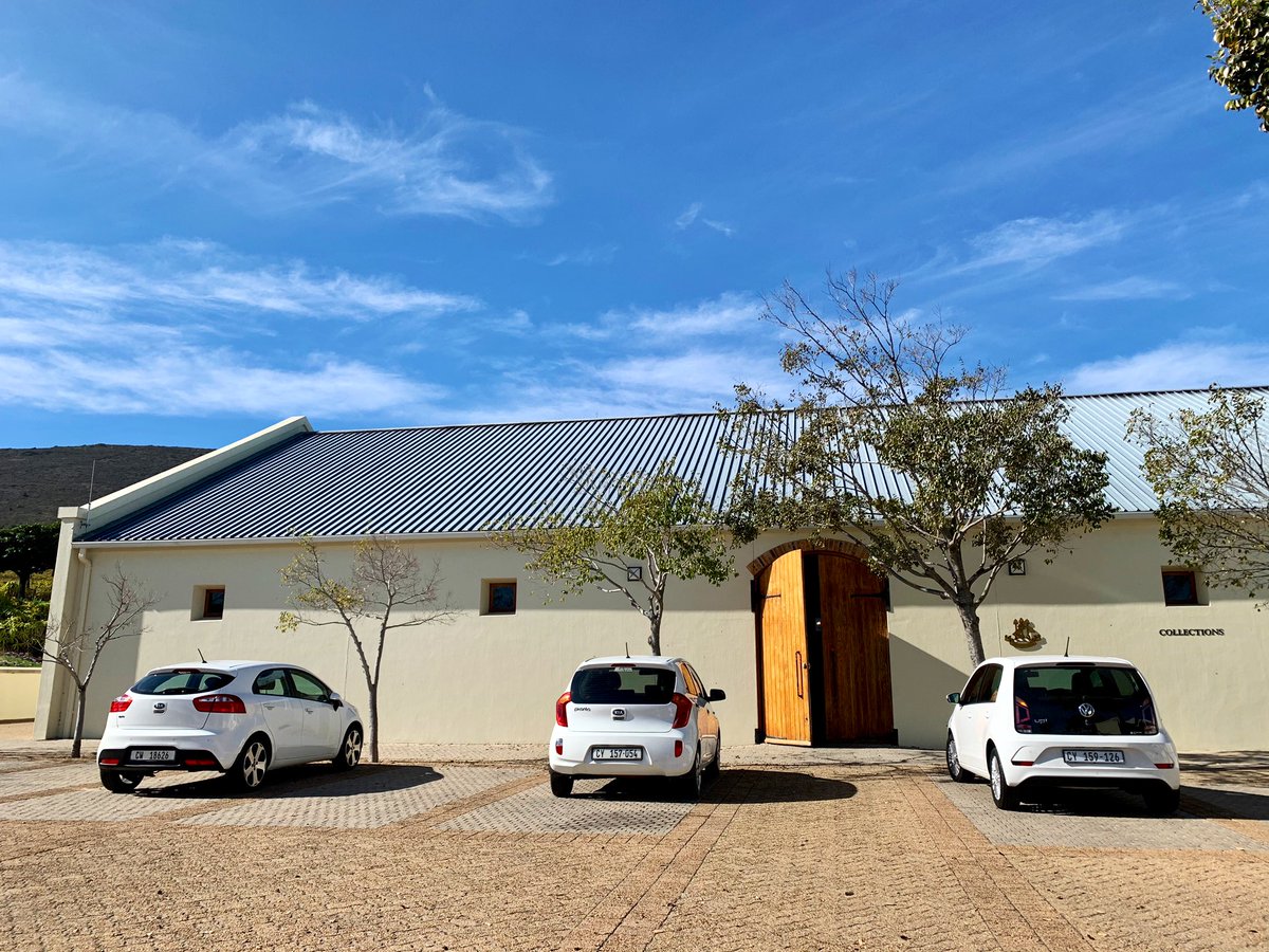 degrendelwines's tweet image. Social distancing at work 😉

#SAWineLockdown #SouthAfrica #CapeTown