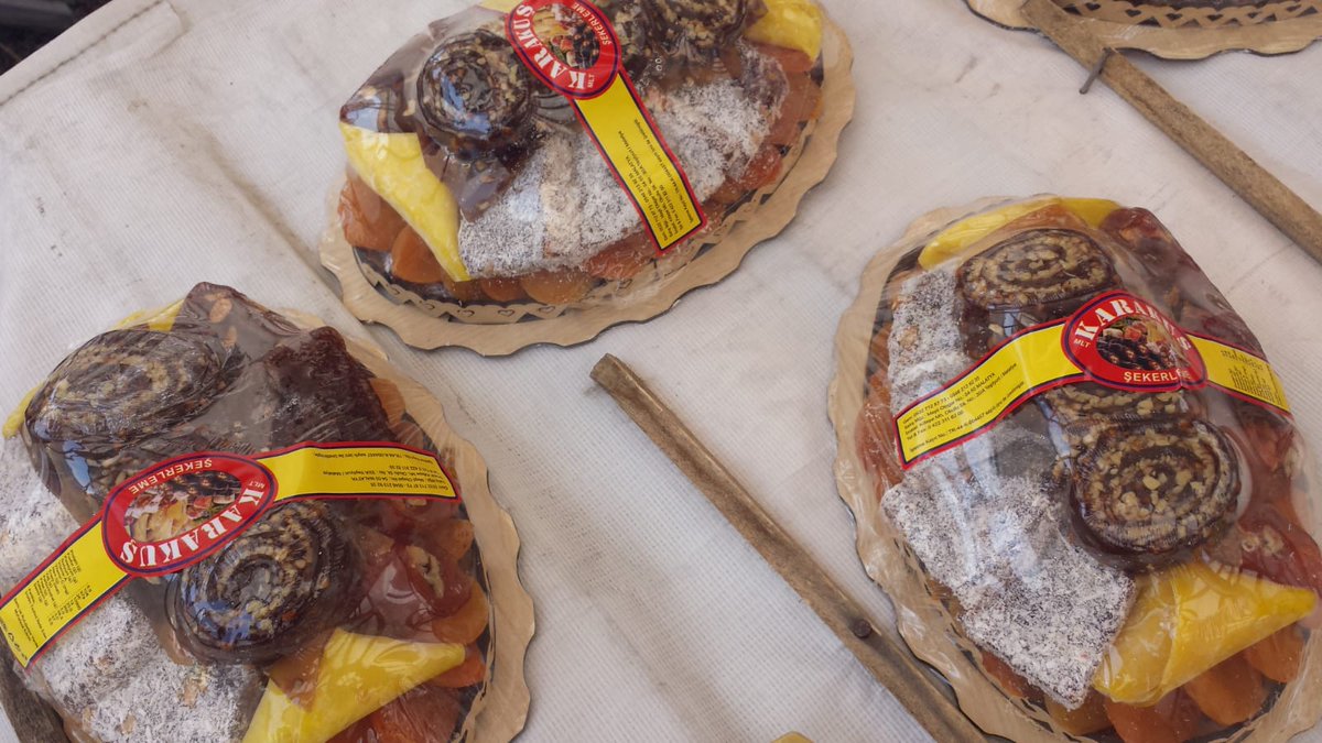 Bu Ramazan'da agizlamiz tatlansin diyorum.