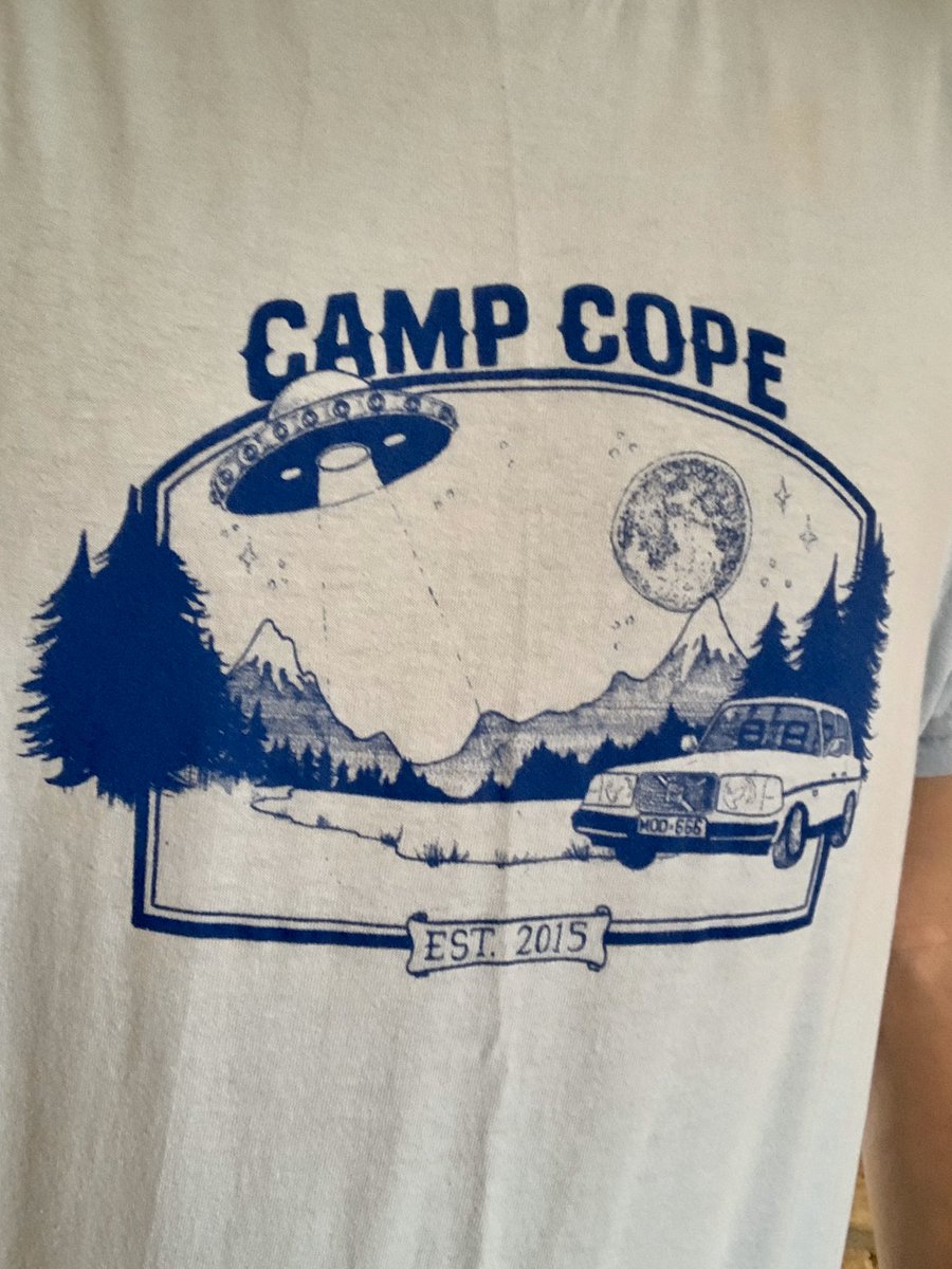 Band shirt day 14/quarantine day 59: today’s shirt is from Camp Cope. The song of theirs that first captured me was Anna https://open.spotify.com/track/3Q3KRzK3XcgjtumsSc810l?si=ZMtlwiuXQoauksC3UUvNKQ