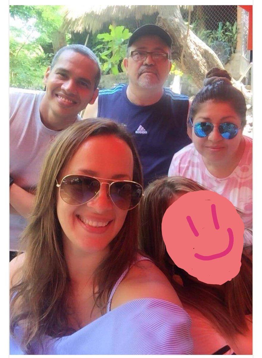 eybonluis's tweet photo. Recordando a los devergueros del Dial 😅... #TwitterFM
@SulenAyala @overenjeno @Conocimiente... A la fulana no la arrobo, porque capaz rompe la cuarentena por darme v... 😒 https://t.co/Hj8lG4qH6L