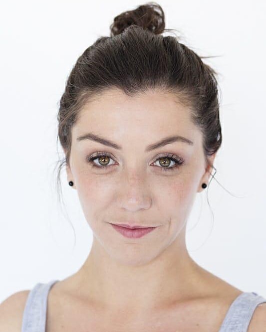 CATCH our newly appointed CEO &amp; Creative director Imke du Toit LIVE ON SMILE FM  at 9:45PM . 
Talking about the DIGITAL INNOVATION and ONLINE LEARNING to their students and community arts school.  #therainbowacademysa #makingrainbowsinthetimeofcovid  #riseofthechildren#2020vision