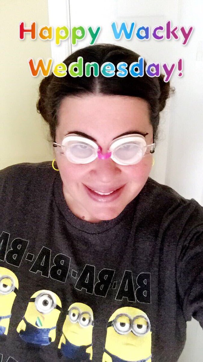 GESMrsHolmes's tweet photo. Happy Wacky Wednesday GES! Hope you enjoy my minion joke!💚💛 https://t.co/0CpMMHlOrM