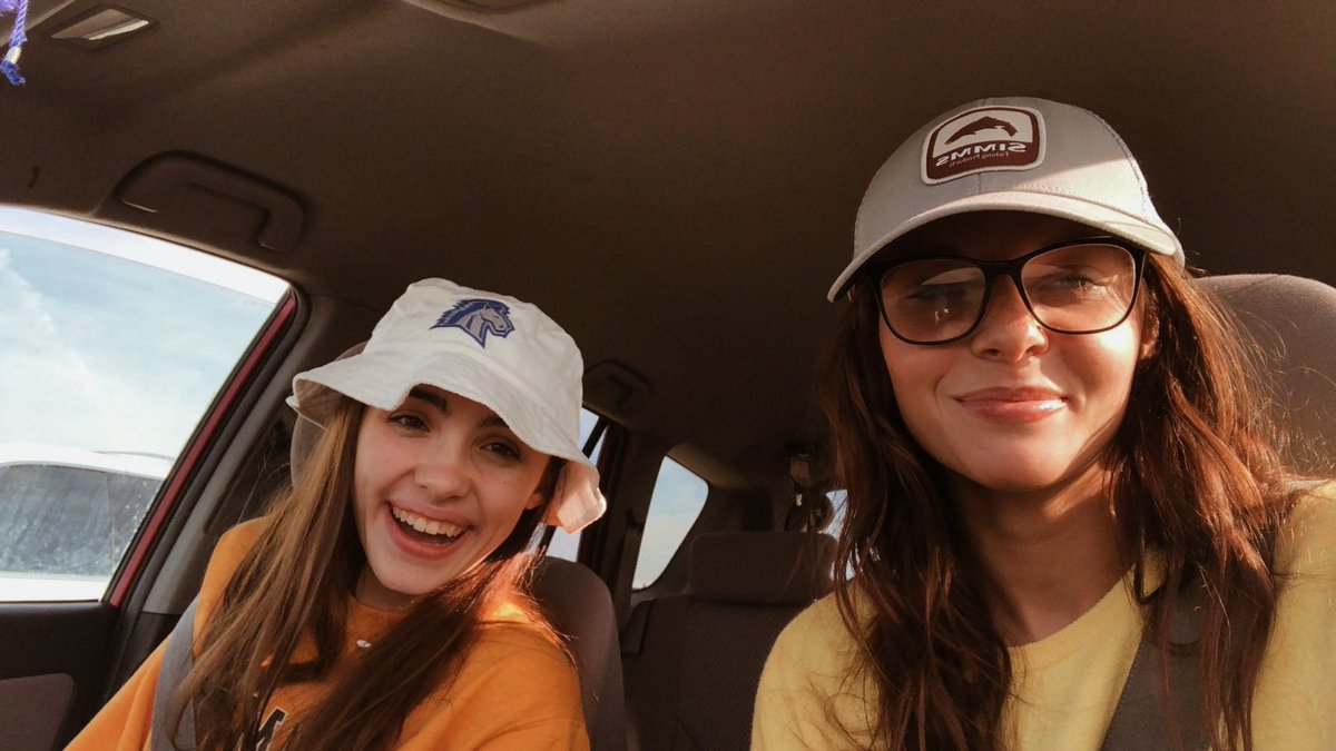 taylorhensley__'s tweet photo. happy birthday ellison! thanks for being my personal hairstylist &amp; my go-to. i’ll miss you the most next year!!! love you long time g<3 https://t.co/Z3NIzxd4sK