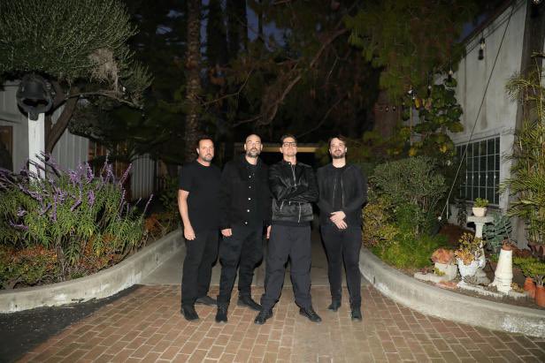 Zak_Bagans's tweet photo. Tomorrow’s ALL-NEW #GhostAdventures we head to the century-old GRABER FARM to investigate an entity known as “the Creeper” and make an incredible discovery. 

Thursday 9/8c on Travel Channel https://t.co/B7E9oCQHWe