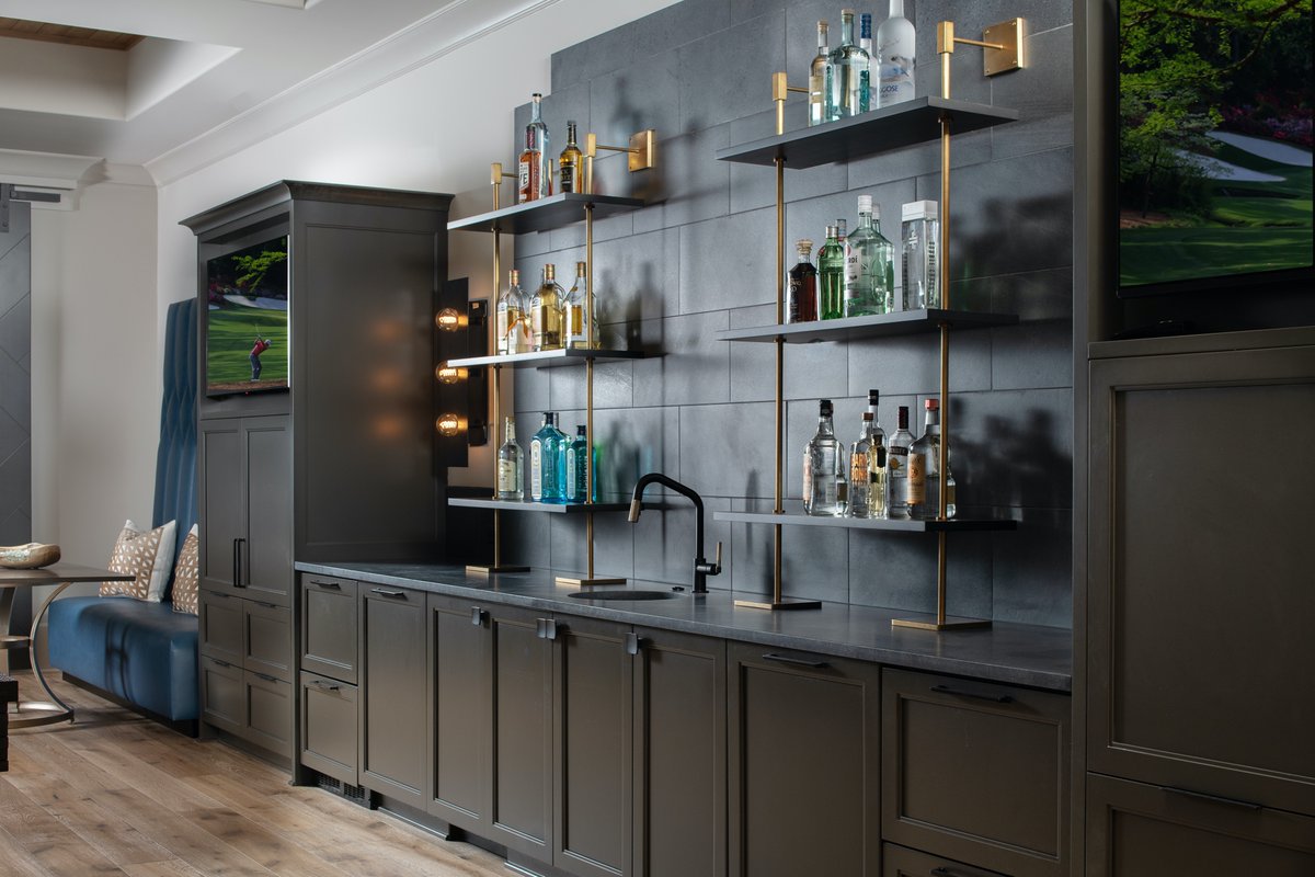 keystonemillw's tweet photo. As we look forward to planning our future gatherings, what are you most looking forward to serving your guests?
Visit https://t.co/0XBGlC3UXL today
#homeinspiration #clubroom #bars #custombars #inspiringhomes #luxuryhomes https://t.co/H52UnGQmLz
