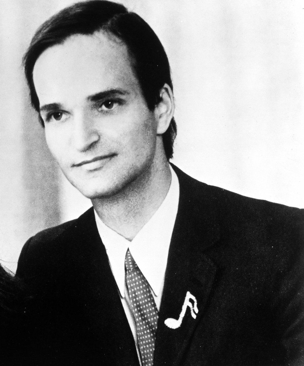 moogmusicinc's tweet photo. Florian Schneider will forever be an inspiration to the world of electronic music. His artistry has been influential to creatives for the last 50 years. Today, we thank and honor him for helping to guide and shape our community through sound, imagination, and innovation. https://t.co/wrq4nB4icz