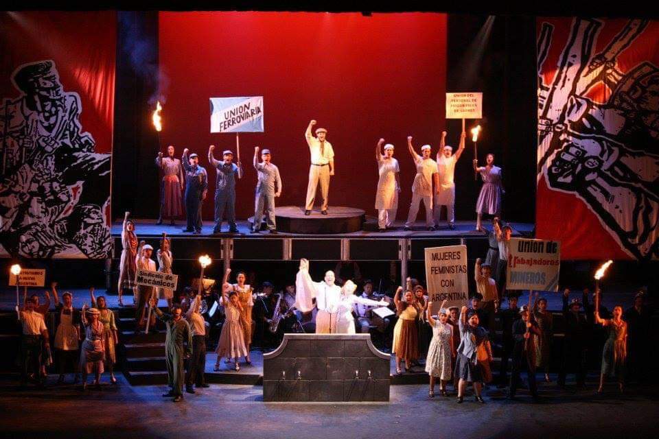 TeatroUPRRP's tweet photo. Sammy Morales: música 
Miguel Vando: vestuario
José M Díaz: escenografía
Alberto Segarra: luces 
Rodney Rivera: escenografía

Fotos: José A. Robledo / SMJEG https://t.co/jsoD36gmnL