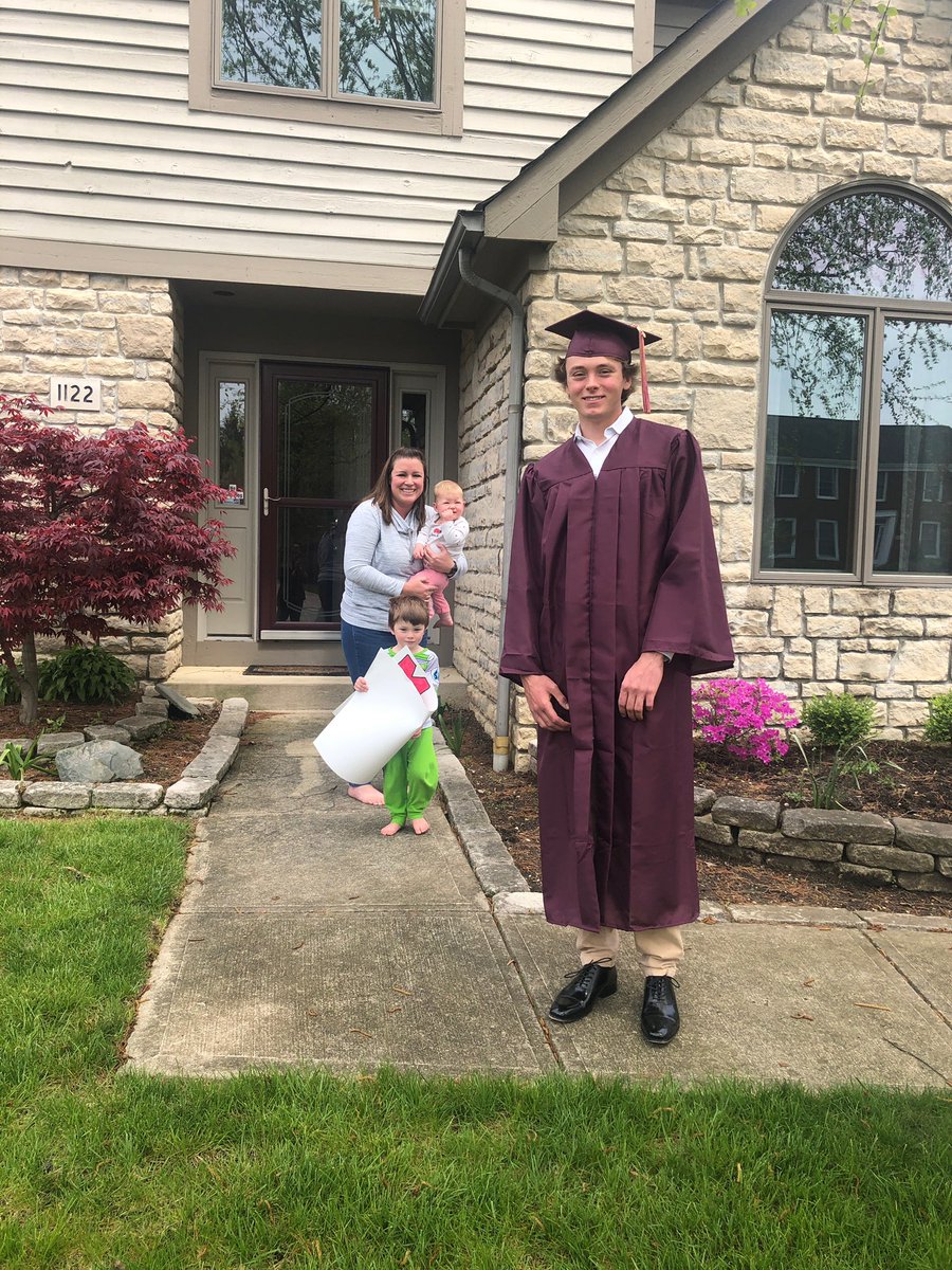 LindaMSchmidt6's tweet photo. Honored to “give” Matthew his diploma! ❤️🎓 What a nice surprise today!   #seniorstaffselect @napls_hs https://t.co/tMeYU8aZnC