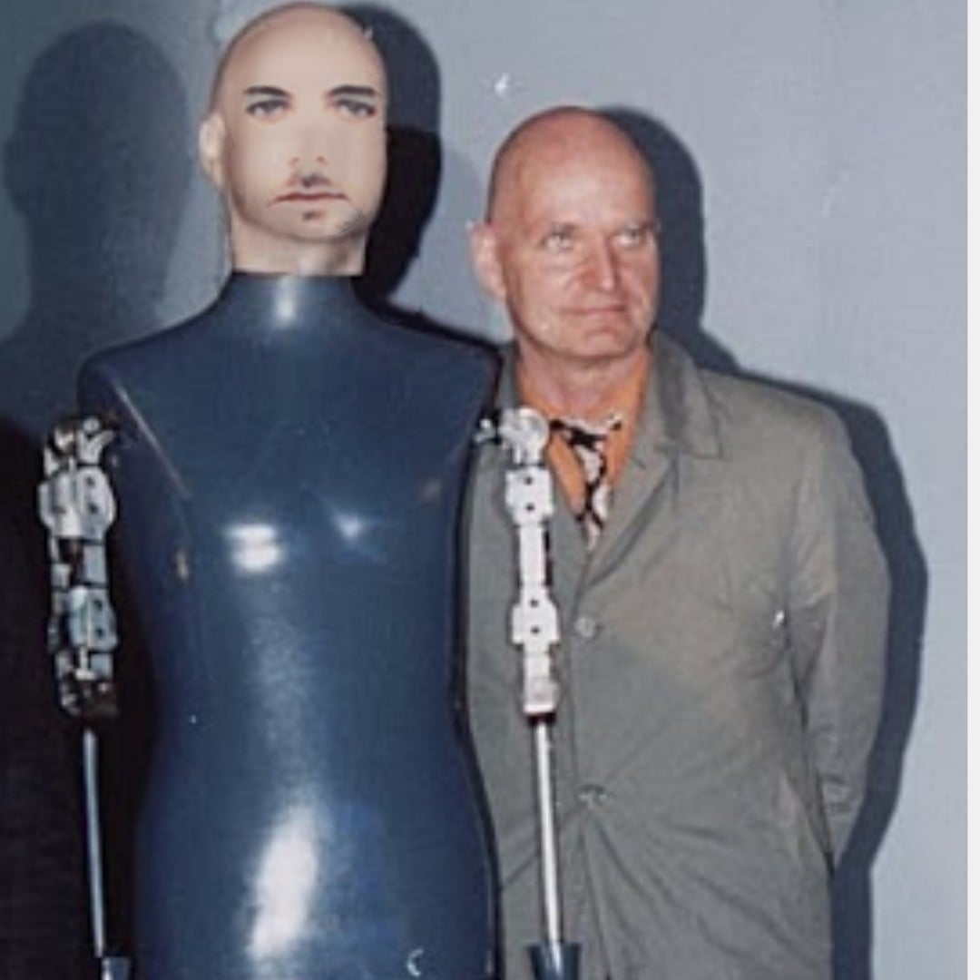 joeandthedead's tweet photo. RIP Florian Schneider, Kraftwerk co-founder, dies aged 73. https://t.co/EPoY9oV8GX