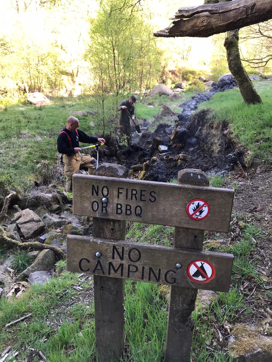 GlossopFireStn's tweet photo. A picture speaks a 1000 words. Please be responsible when having BBQ’s, cigarettes, or camping When in the Peak District national park. 
Yet again we have been out to reports of a fire this afternoon. 🚒🔥🚒 @DerbyshireFRS https://t.co/UhHIiR0G0H