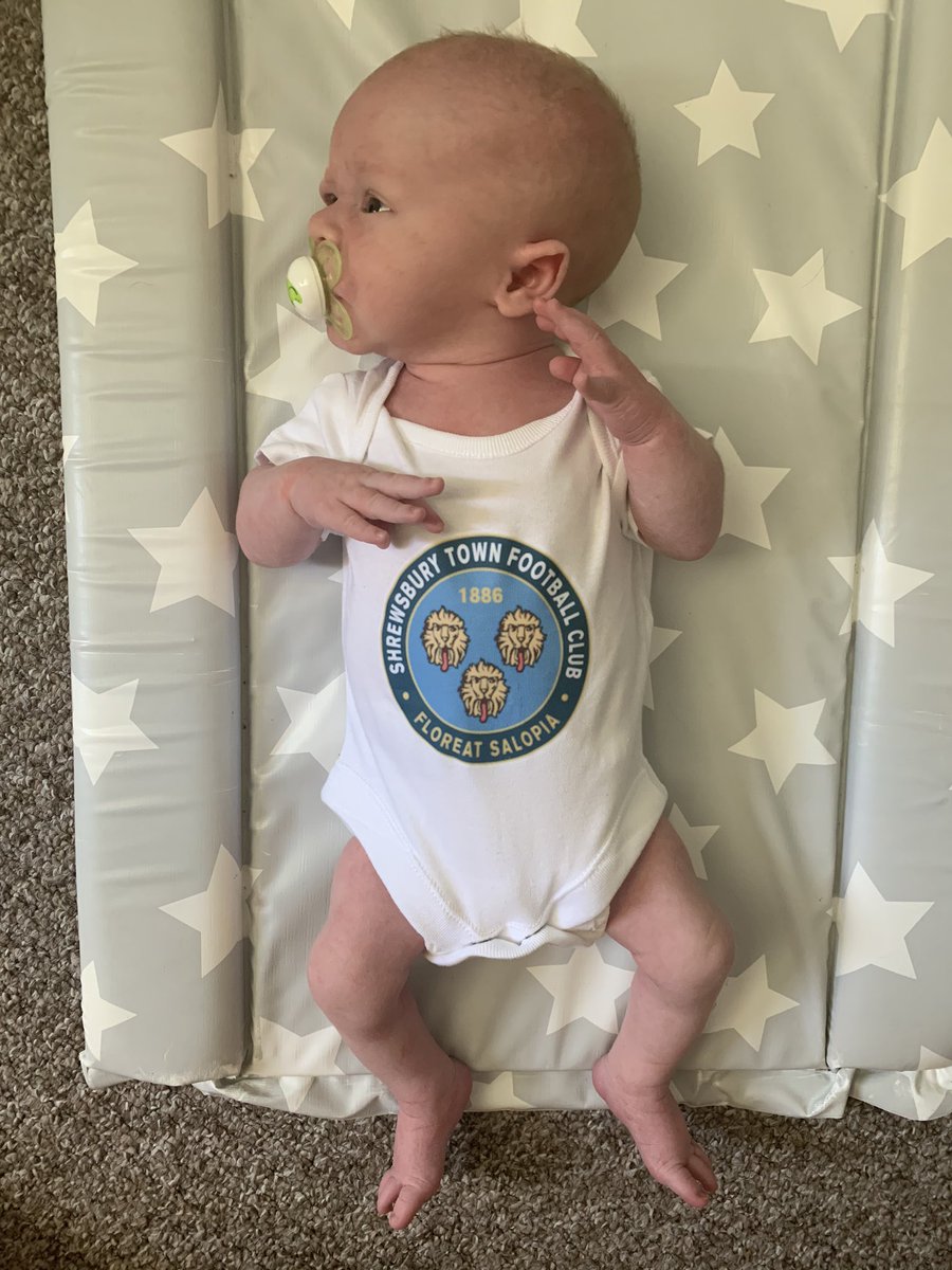 stu_dickinn's tweet photo. @shrewsweb keep this photo then you can post it when he scores in the play off final for you 😉 a week old Jenson Stuart Dickin 💙🧡 https://t.co/DTBCGpHfGT