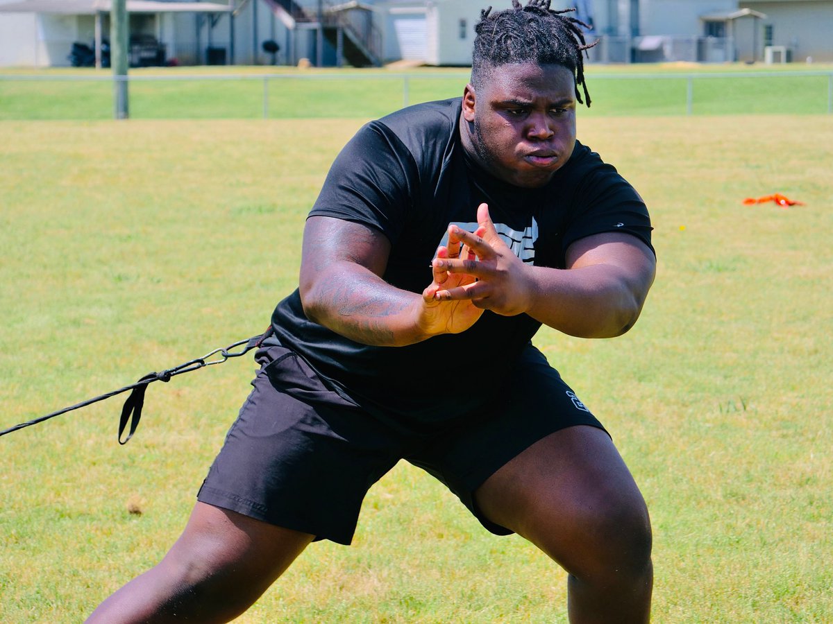 I WILL GIVE MY ALL TO TENNESSE 🦍🍊🪐
#HumpDayMotivation 
#GBO