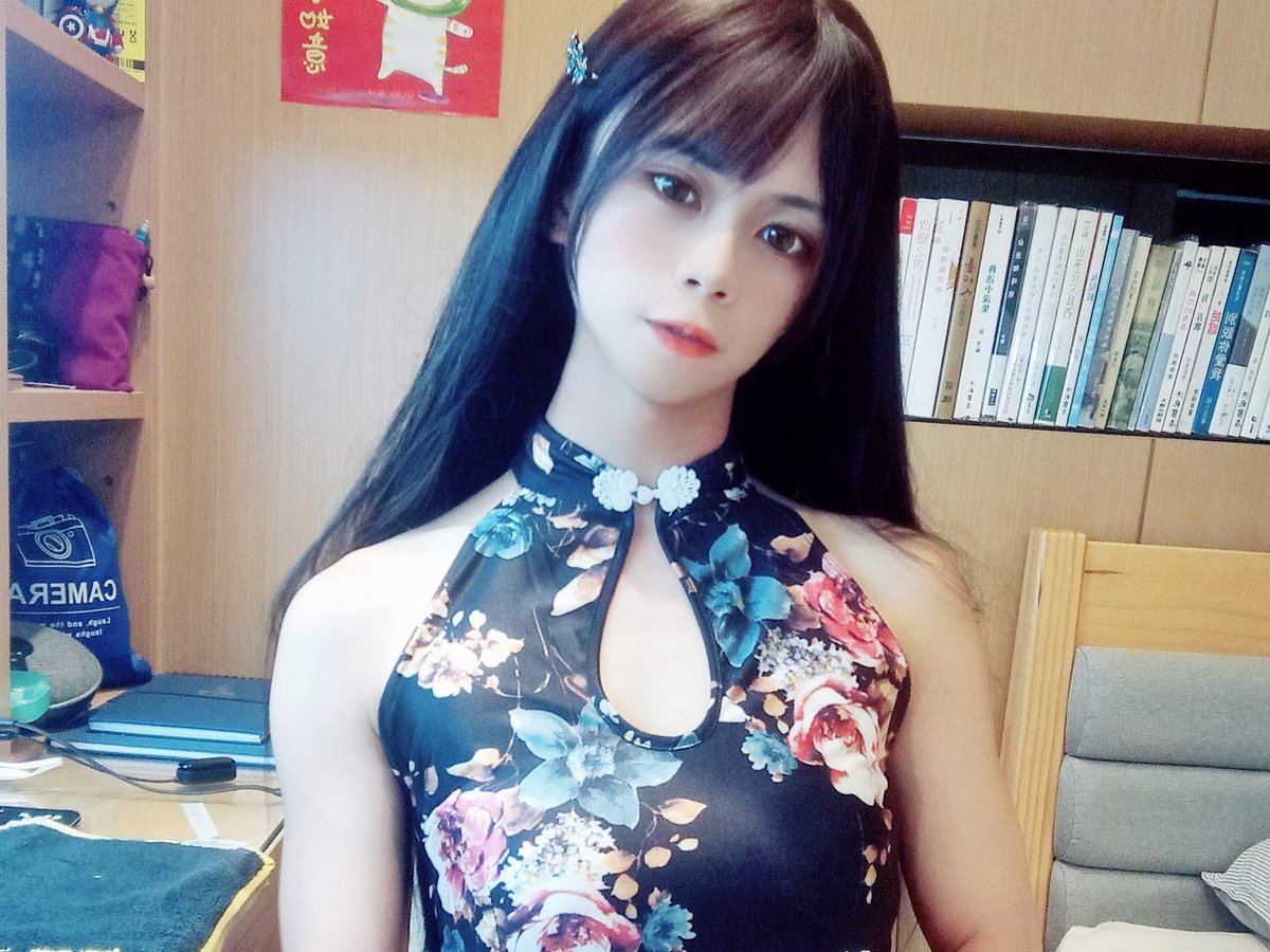 珞珞luoluo 清純過後 女装 女装男子 女装男子は自撮りを上げろ 男の娘 偽娘 Cd Crossdresser