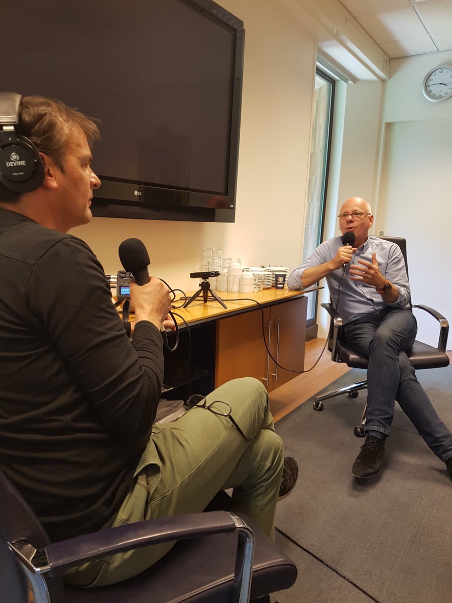 Volop in de opname van een podcastserie over 'corona in Rheden'. We spreken o.a. met burgemeester @CarolvanEert. Met dank aan #ProvincieGelderland en <a href="/gemeenteRheden/">Gemeente Rheden</a>.