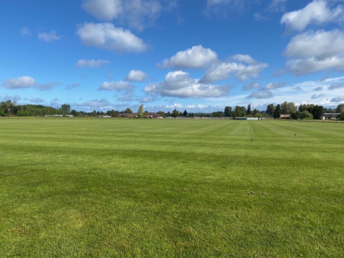WAPremier's tweet photo. Hard being away from the game we all love. But when it’s safe to return, we’re ready for you all. Thank you to @stmurray9 for keeping our fields in such incredible condition!!! #topclassfacilities #alwayspremier #staysafe https://t.co/4L4z6jYiQN