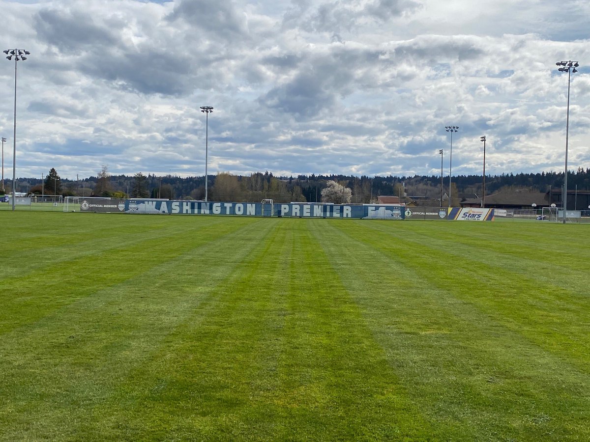 WAPremier's tweet photo. Hard being away from the game we all love. But when it’s safe to return, we’re ready for you all. Thank you to @stmurray9 for keeping our fields in such incredible condition!!! #topclassfacilities #alwayspremier #staysafe https://t.co/4L4z6jYiQN