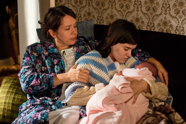 4JennyAgutter's tweet photo. Ep8/Series8 of @CallTheMidwife1 is this one! You may need extra tissues for mopping, and something to rehydrate you after #callthemidwifeunite!
See you back here at 8pm to watch along as Jenny tweets. https://t.co/9XFdWAnYEb