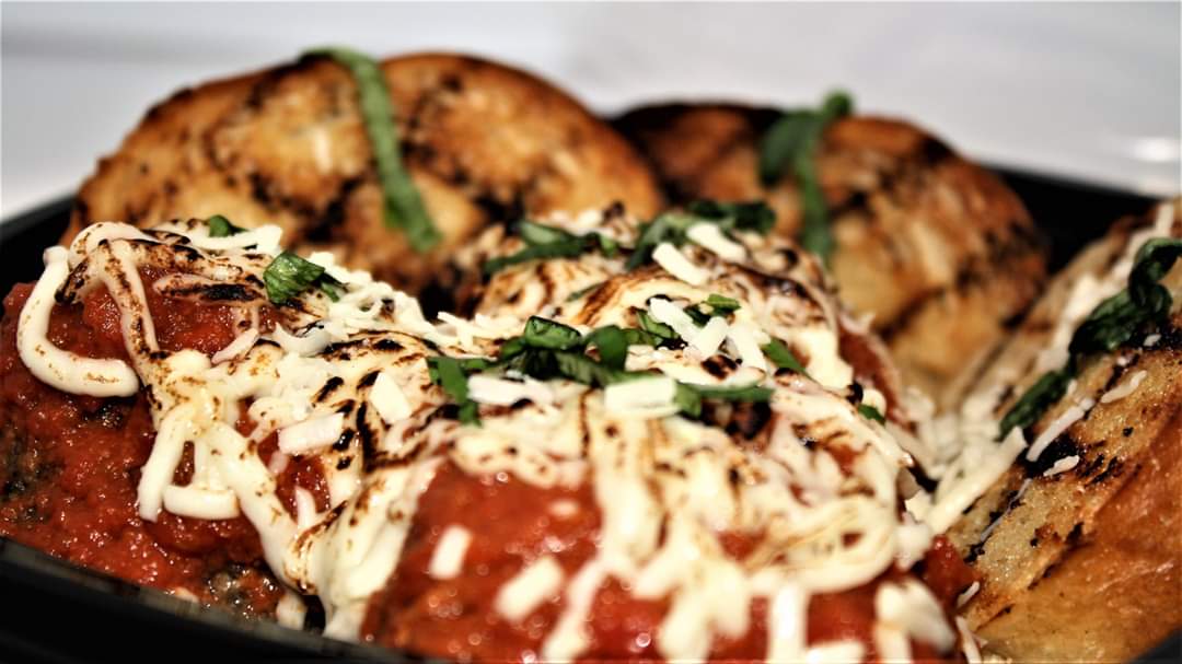 Come see us for dine in or carry-out food and drink orders. Doors open at 3 today! #carryout #dinein #weareopen #food #drinks #cocktails #martinis #omaha #elkhorn