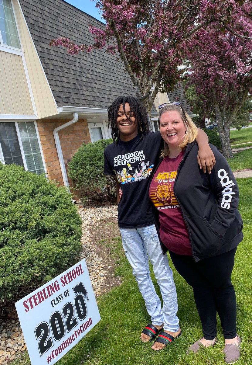 JaguarsSterling's tweet photo. Antavion was excited to see a couple of his ELA teachers sticking a graduation sign in his yard.  We’ll miss you young man!  #ContinueToClimb https://t.co/skJE6jXMR4