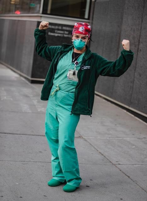nyulangone's tweet image. Rena Blechner, a nurse on @nyulangone's labor &amp;amp; delivery unit, displays not only her strength but the collective strength of all #NYULangoneHeroes as we fight against #COVID19. #NationalNursesDay