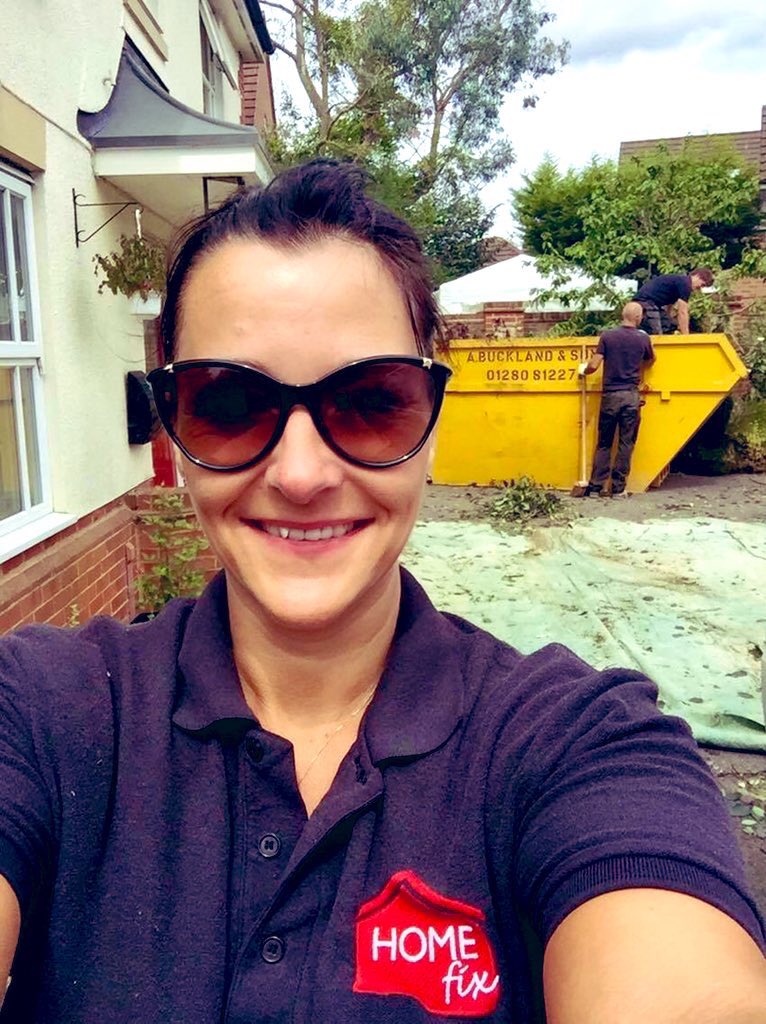 jostevens71's tweet photo. JOIN US TONIGHT:

I run a building company in Brackley https://t.co/hY6LgbjiZf employ 4 people and 10 sub contractors. I have built a successful small business that could help the economy recover but I’m not being supported.
Why am I a #ForgottenLtd @RishiSunak @hmtreasury https://t.co/Q7mxGXrLCz
