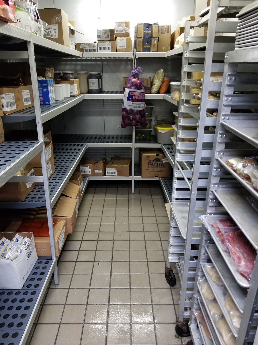 MidProReps's tweet photo. Fermod shelving is easy to install and easy to clean. All shelving inserts are removable and fit in a standard size dish rack. Make it easy to keep up with sanitation in often neglected storage areas!
#shelving #fermod #midproreps #sanitatiin #clean https://t.co/Lp9QMyQmFh