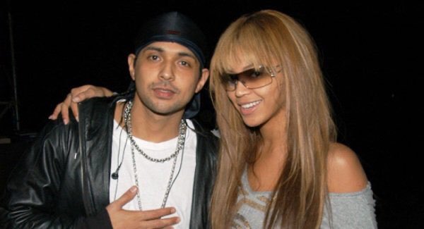 Supposedly Sean Paul is not allowed within 100 feet of Beyoncé or Hov & #39;cause during the shooting for Baby Boy, Sean Paul tried to scoop Beyoncé