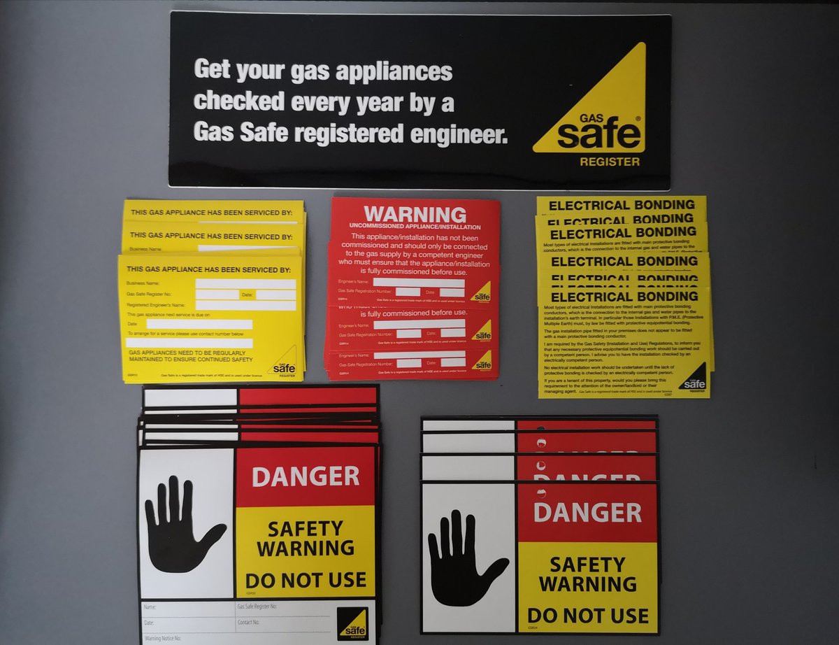 🎉 Competition Time 🎉

📦 We're doing a little give away 📦 
🤝 We'll randomly Pick 2 people 🤝

We're just asking you to : 

1) #Follow 
2) #Retweet 
3) #TagOneFriend 

👀 Check us out on 👀

#Facebook -  FB.me/vipergas1

#Instagam - ViperGas