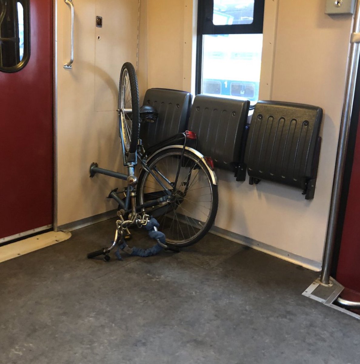 NS online on Twitter: \