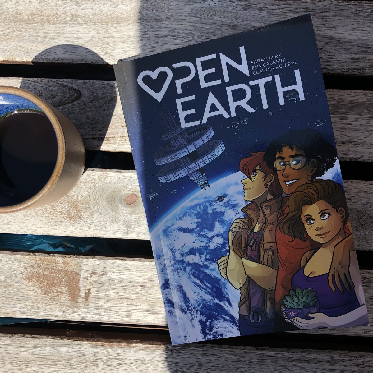 42/52Open Earth by Sarah Mirk, Eva Cabrera, & Claudia Aguirre. Queer sex in space! #52booksin52weeks  #2020books  #booksof2020  #pandemicreading  #graphicnovel
