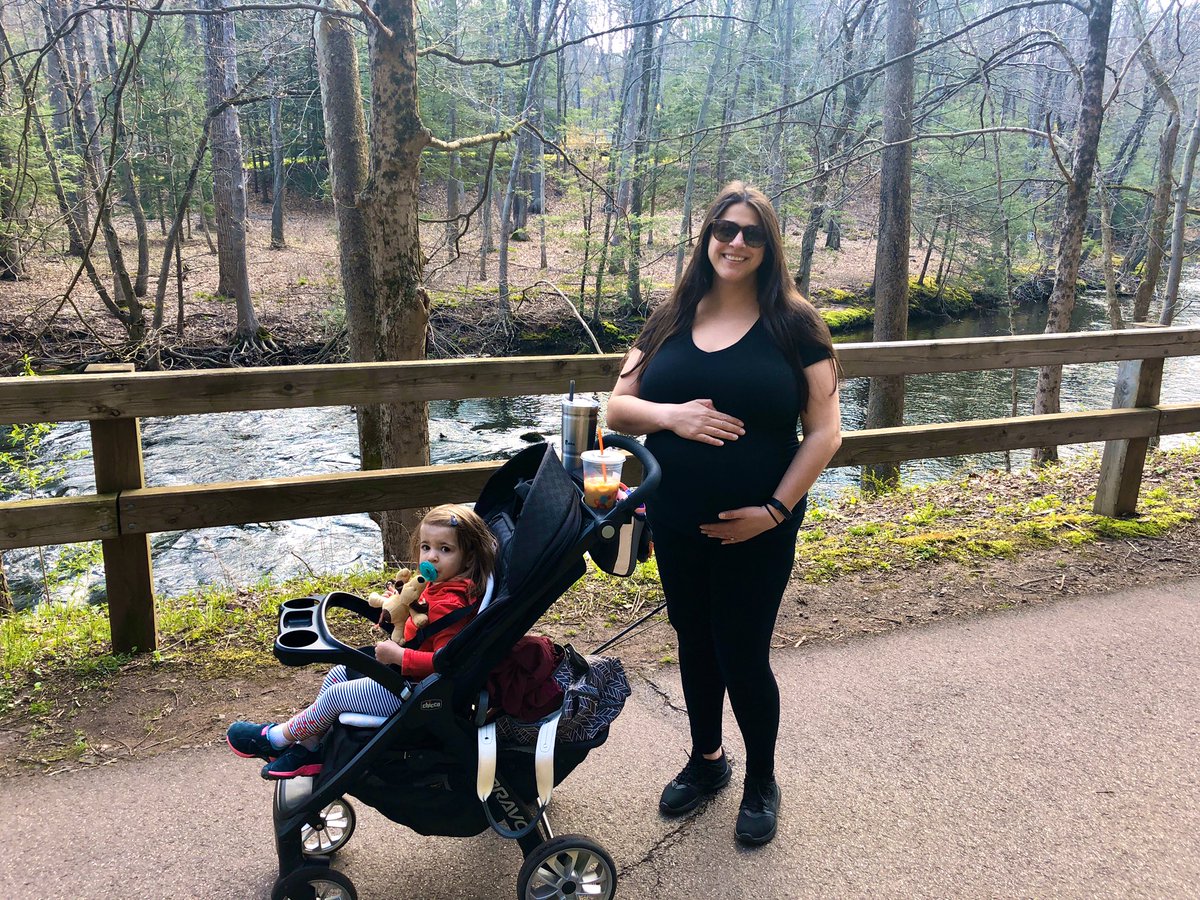 Happy WORKOUT WEDNESDAY EHHS! At nearly 37 weeks pregnant my go to work out consists of lots of walking. Get outside, move and enjoy the fresh air &amp; vitamin D ☀️ Physical activity is a great healthy coping strategy! #YellowjacketPride #EHHSSpiritWeek2020