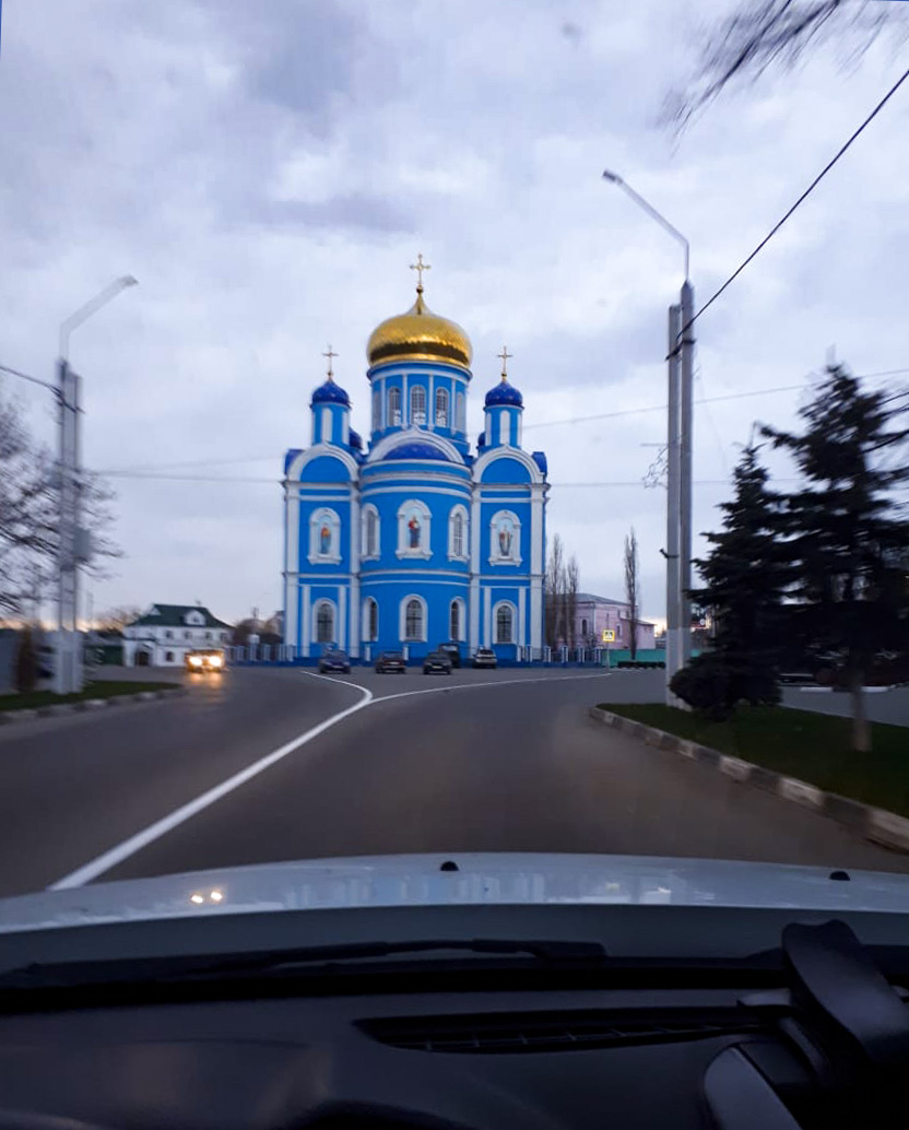 HARDI_Australia's tweet photo. Adventures of the Aussie Rubicon in Russia. Rubicon made it to the town of Dankov and has been fully delivered to the customer.
And a nerdy fact: the churches date back to 16th century. #hardiworkshere #australianmade #cropprotection #ozfarming #farmingru #сельскоехозяйство https://t.co/1aNGpXW9nK