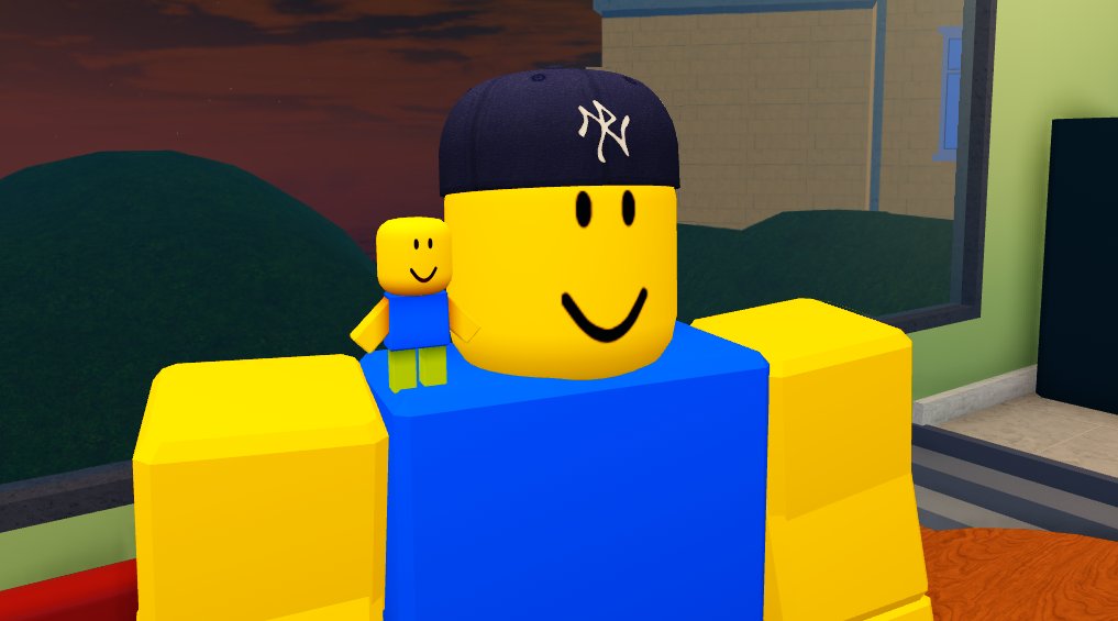 Roblox on X: Get ready for a bold noob look. 🙂 🟨🟦🟨 🟩🟩 / X