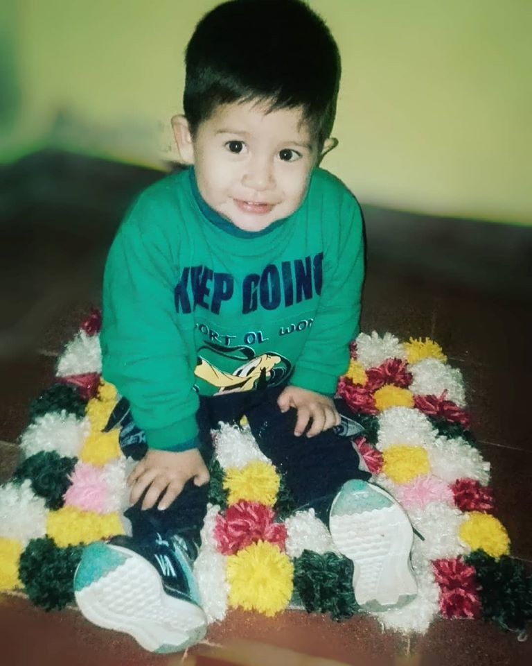 DaniPardo22's tweet photo. Sin miedo te puedo decir que jamás te fallare 🎶💙
El Rey de Mí vida 👑 😍 https://t.co/29hXeoW4Mi