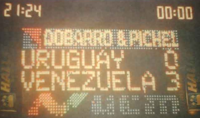 Meridianoonline's tweet photo. Crónica: Centenariazo en la otra orilla https://t.co/loRHkeF6Lj https://t.co/gQGHsj0QqB