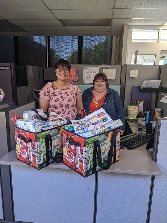 WSUPPMC's tweet photo. Celebrating #PSRW2020 we dropped off care packages to Sedgwick County Health Department today.  Thanks to Kansas Chapter of the American Society for Public Administration, Wichita Federal Executives Association &amp; @DillonsGrocery for the assistance to provide goodies. #thankyou https://t.co/5XF0GiI8NX