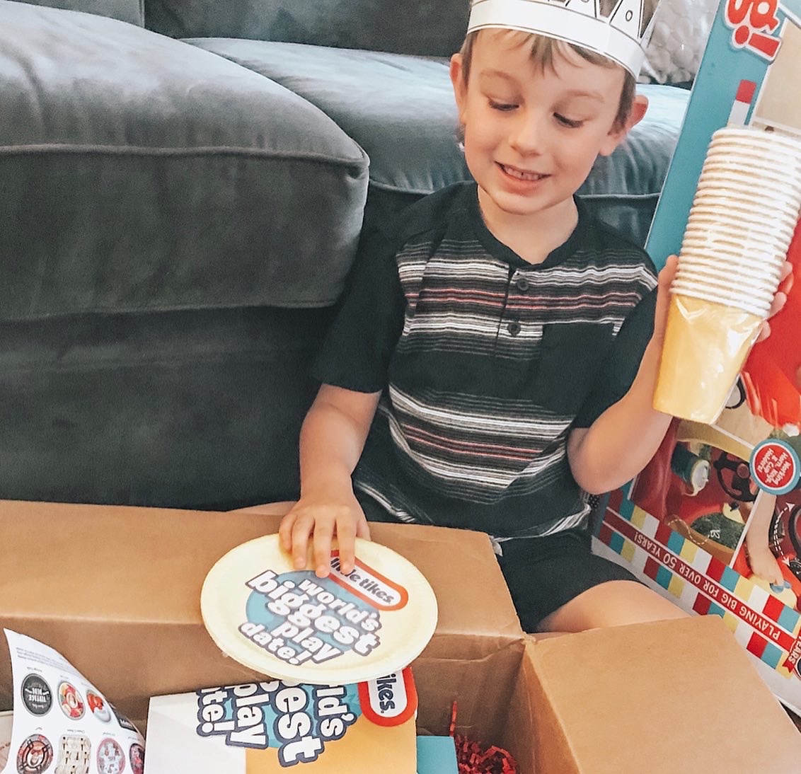 stylishly_steph's tweet photo. @littletikes is inviting everyone to play BIG - at home edition - for the World’s Biggest Playdate on May 16 and we are so happy to be a part of it!! 🎉🚗 #ad #littletikes #playBIG #worldsbiggestplaydate #mommyparties https://t.co/WsWbQmVz7p