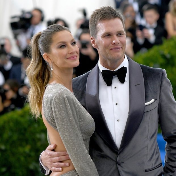 — • 𝐒𝐄 𝐁𝐔𝐒𝐂𝐀: 

▸ ᴘᴊ ғᴇᴍᴇɴɪɴᴏ ᴄᴏɴ ᴇʟ ғᴄ ᴅᴇ Gisele

▸ ᴛʀᴀᴍᴀ ᴀᴍᴏʀᴏsᴀ.

     #freerol ⁺¹⁸ 

Se agradecen los RT’s.   MG si estás interesadx o bien, mándame un DM.