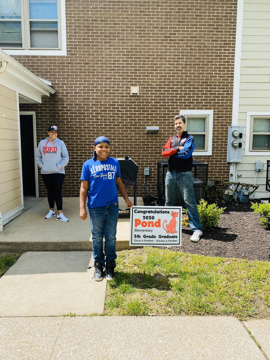 Melanie Portell tweet media