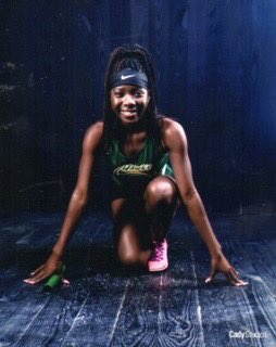 LMHSVarsityClub's tweet photo. Congratulations to @LakeMinneolaHS track star ๐ซ Nellie Onugha @n__elli__e our 2020 LMHS Female Athletic Academic Champion! #academicallyfocused ๐๐ https://t.co/tsXzcOTQoq