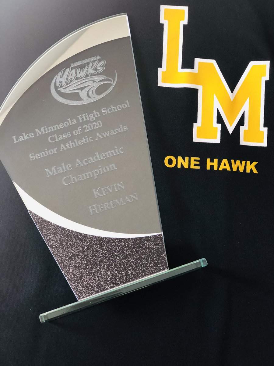LMHSVarsityClub's tweet photo. Congratulations to @LakeMinneolaHS track star ๐ซ Kevin Hereman @youngbull_kevo our 2020 LMHS Male Athletic Academic Champion! #academicallyfocused ๐๐ https://t.co/AZ3AWyZxAl