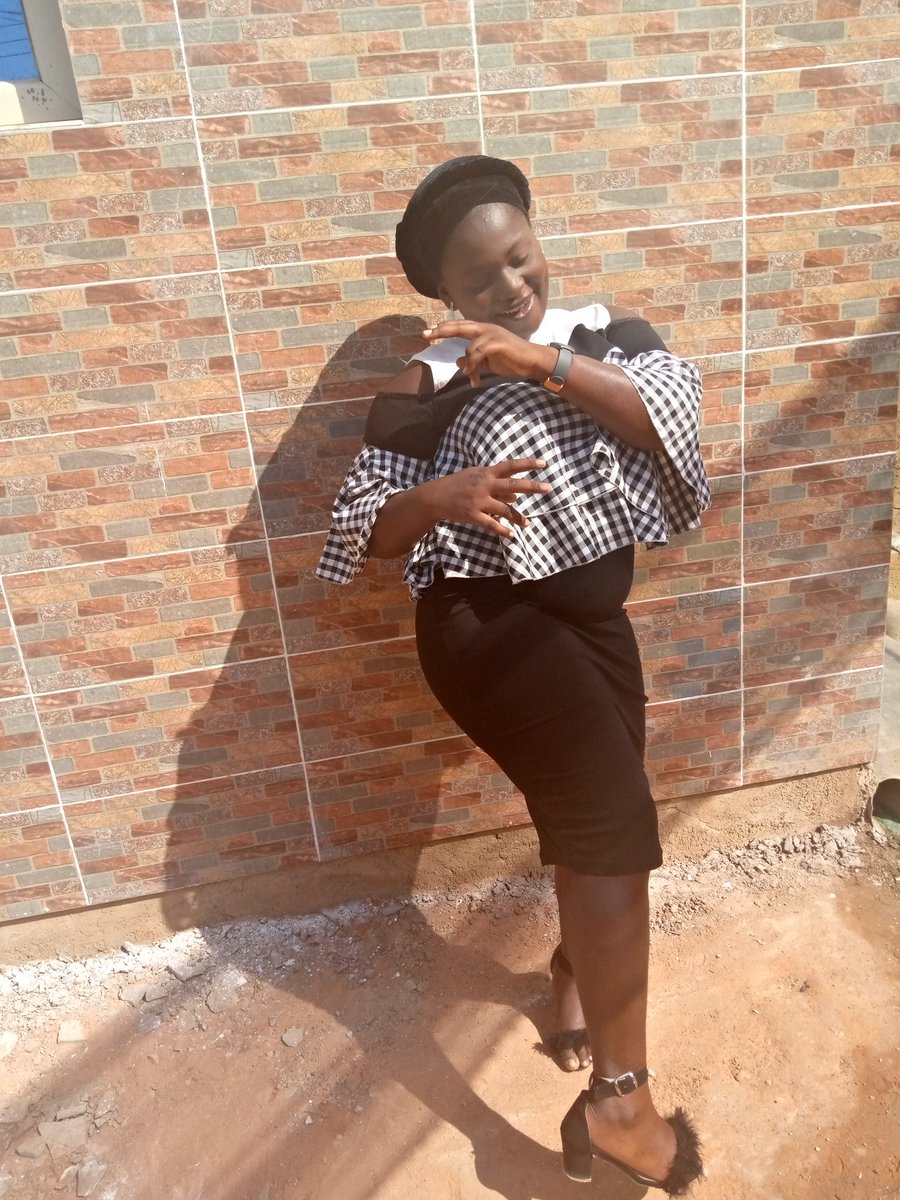 MayAkpan's tweet photo. The kind of energy you use for "I follow back"
Kindly use that same energy for " I unfollow back".
Because some people will follow you when you follow back
Before you even say JACK
they have unfollow you
#kidsis https://t.co/9spp50pKKN
